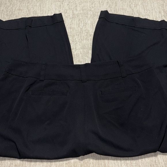 Black dress pants s 28 Lane Bryant wide leg cuffed hem stretch wide waist - Picture 5 of 6